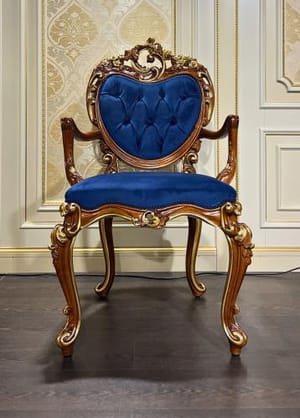 Royal Dining Armchair – Walnut Finish with Gold-Patinated Detailing
