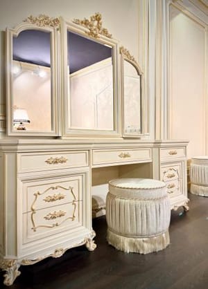 Duchessa Ivory Gold Dressing Table – Luxury Vanity with Black or Emperador Gold Ceramic Top
