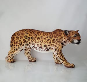 Luxury Modern Leopard Sculpture in Natural Dimensions