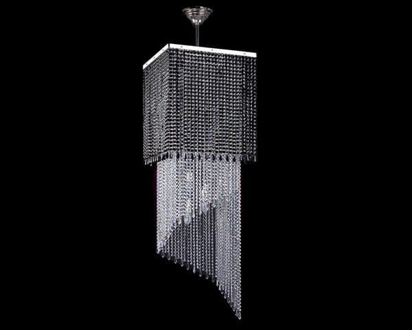 Imperial Crystal Glow – Cascading Luxury Chandelier