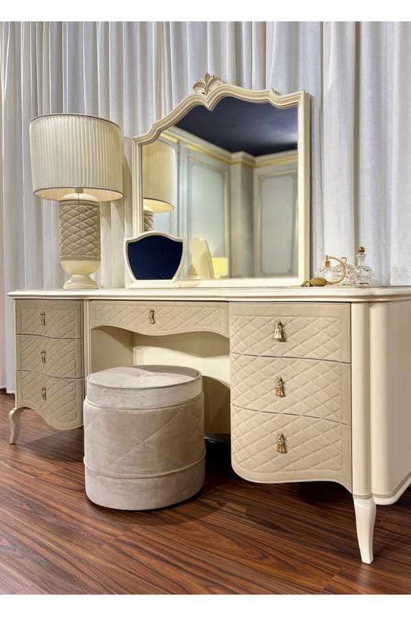 Majestic Ivory Lacquered Dressing Table – Quilted Nubuck Elegance