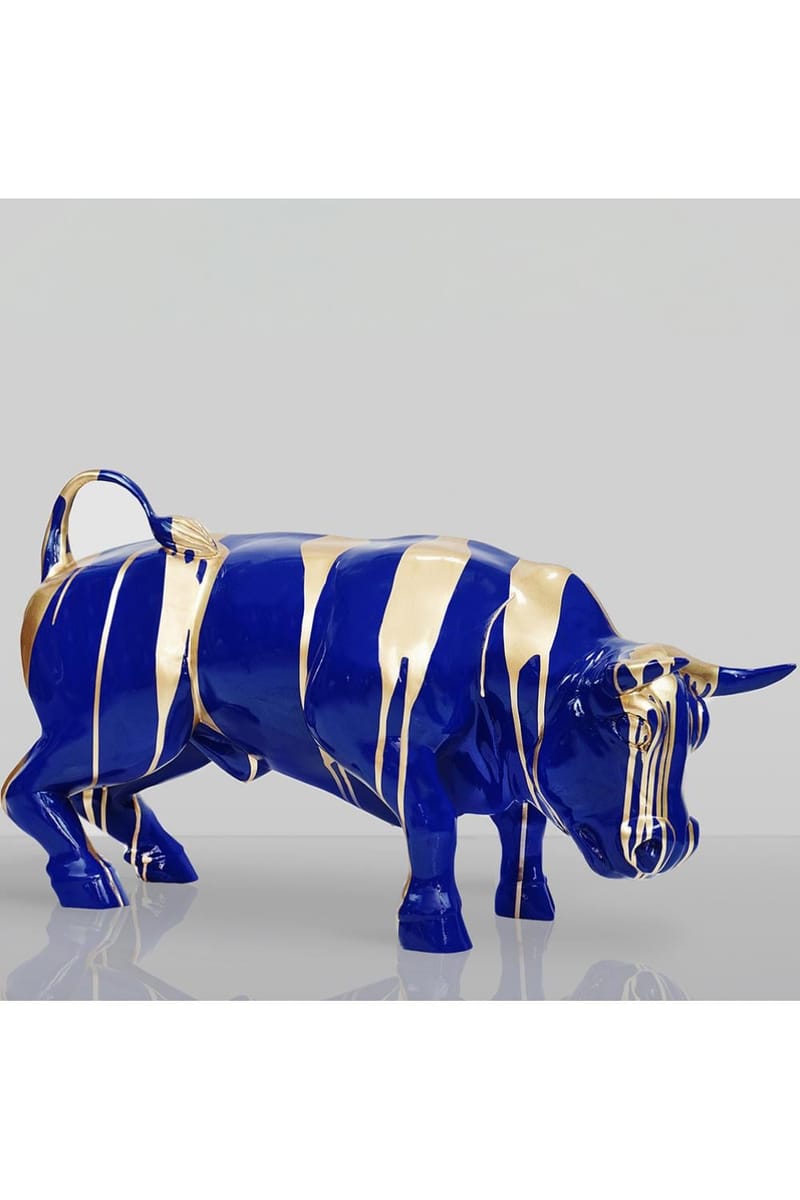 Luxury Blue Bull Sculpture – Gold Trash Edition (45 × 81 × 32 cm)