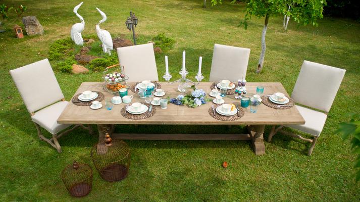 Garten-Essgruppen, die europäische Landschaften ergänzen