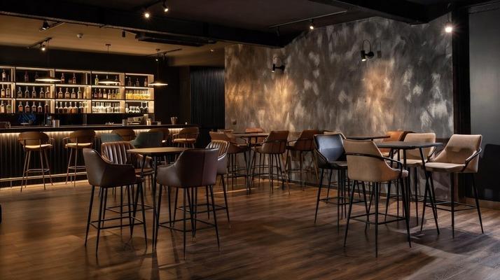 Why Modern Bar Chairs Are Essential for Contemporary Bars and Restaurants