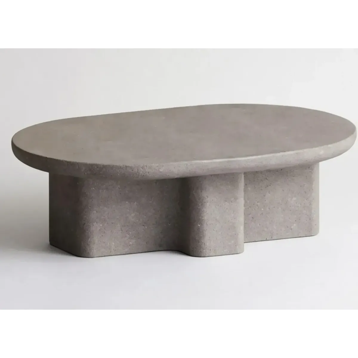Table Basse Sculpturale en Béton de Luxe pour Espaces de Vie Contemporains par Luxury Group International