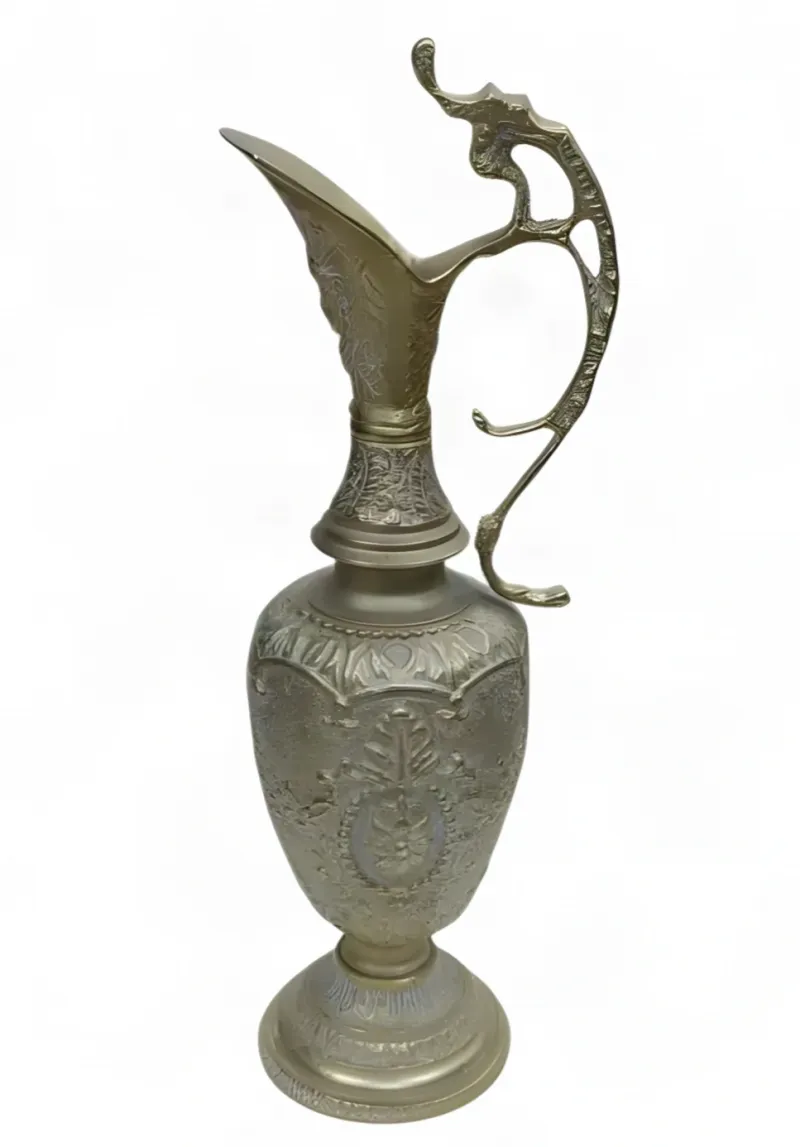 Luxus Barock Bronzevase mit Kannenhals, Ornamentaler Reliefverzierung & Rundem Sockel - Luxusvasen von Luxury Group International