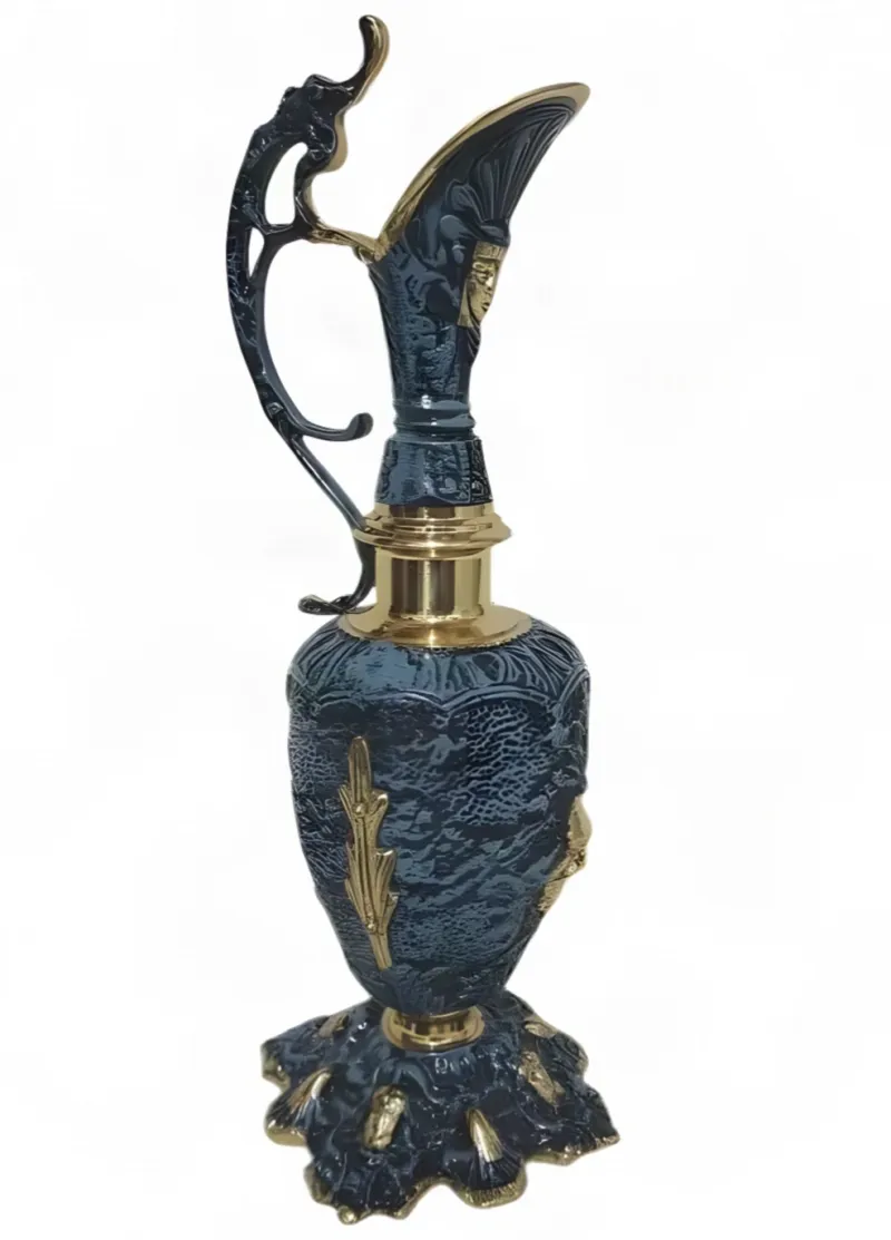Luxus Barock Bronzevase mit Kannen-Ausguss & Skulptiertem Griff – Luxusvasen von Luxury Group International