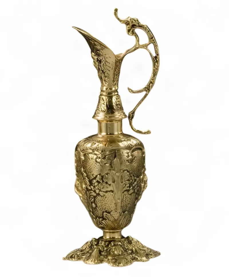 Luxus Barock Bronzevase mit Kannen-Ausguss & Skulptiertem Griff – Luxusvasen von Luxury Group International