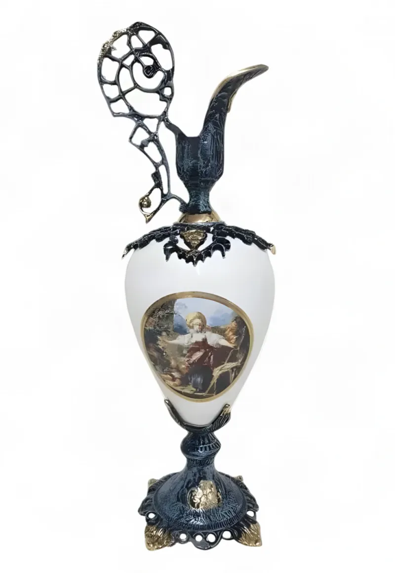 Luxus Barock-Krugvase mit handbemaltem Porzellankörper und kunstvollem Bronzegriff – Luxusvasen von Luxury Group International