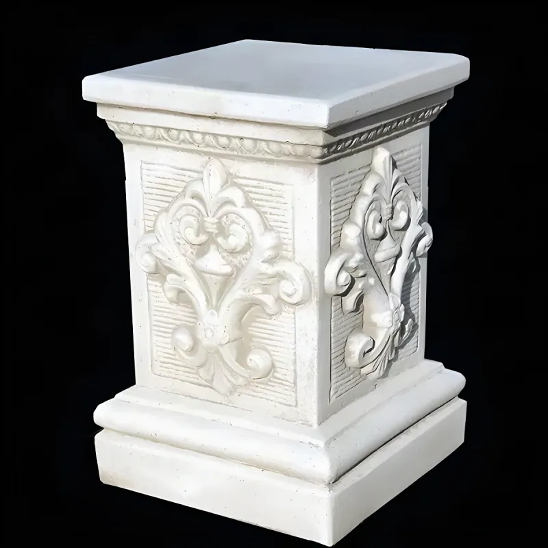 Luxus Barock Gartenpodest mit floralem Rankenrelief und profiliertem Gesims – Gartendekoration Vorderansicht von Luxury Group International