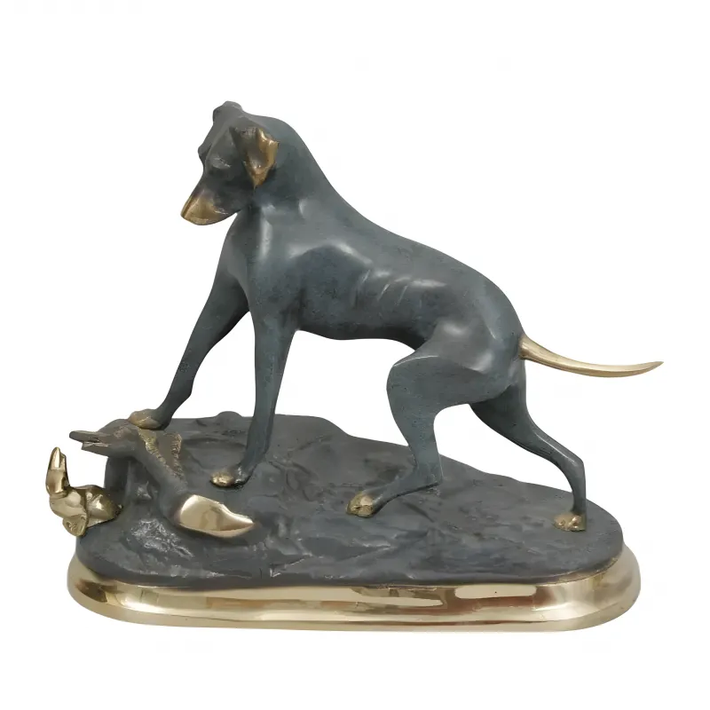 Luxus Bronze Jagdhund mit Kaninchen Skulptur in drei verschiedenen Ausführungen von Luxury Group International