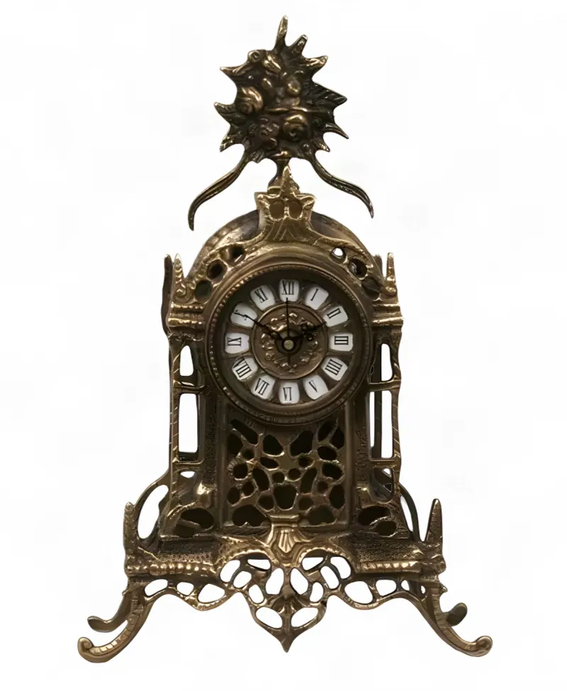 Luxus-Bronze-Tischuhr mit kunstvollem floralem Wappen und durchbrochenem barockem Rahmen Luxus-Bronze-Tischuhr mit kunstvollem floralem Wappen und durchbrochenem barockem Rahmen von Luxury Group International