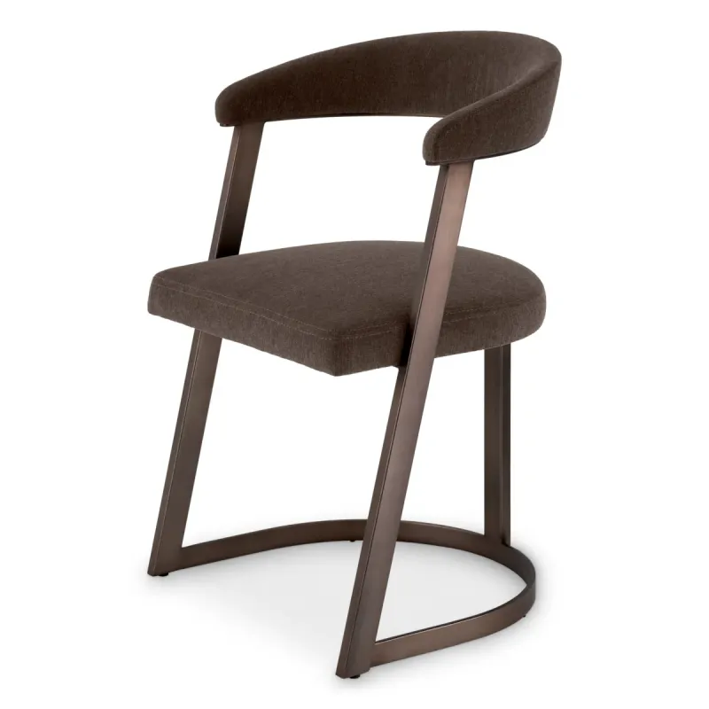 Sedia da Pranzo Imbottita Marrone di Lusso con Struttura in Metallo Bronzo - Arredamento di Lusso per Hotel Vista frontale di Luxury Group International