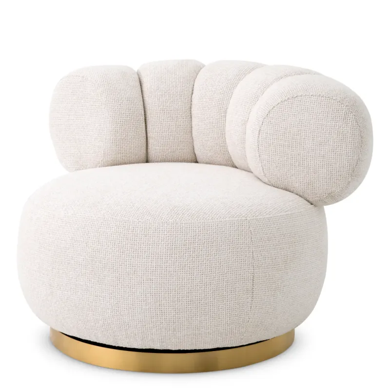 Fauteuil Sculptural de Luxe Crème avec Revêtement et Base Dorée - Mobilier de Luxe pour Hôtels Vue de face par Luxury Group International