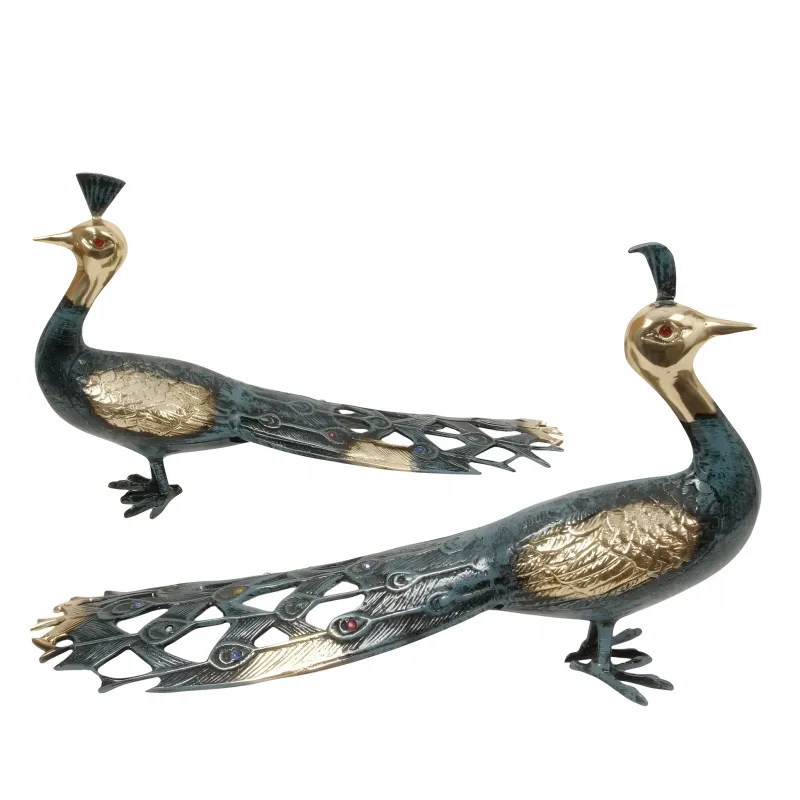 Luxus-Paar Pfau-Bronzeskulpturen mit handbemaltem und grün oxidiertem Finish von Luxury Group International