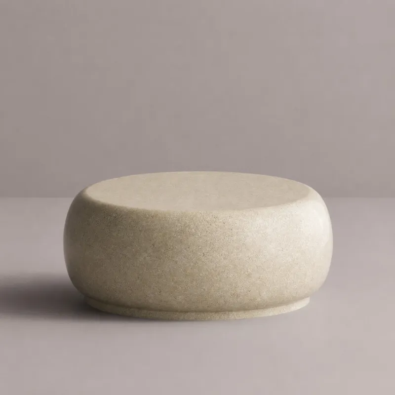 Table Basse Ronde de Luxe au Design Sculptural Imitation Pierre par Luxury Group International