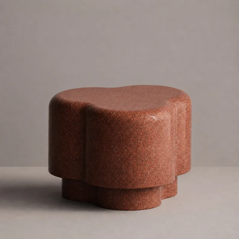 Table basse sculpturale de luxe au design moderne organique et doux par Luxury Group International