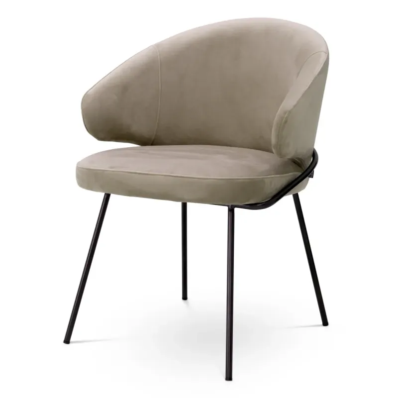 Silla de Comedor Tapizada en Taupe de Lujo con Estructura Metálica Negra - Mobiliario de Hotel de Lujo Vista frontal por Luxury Group International
