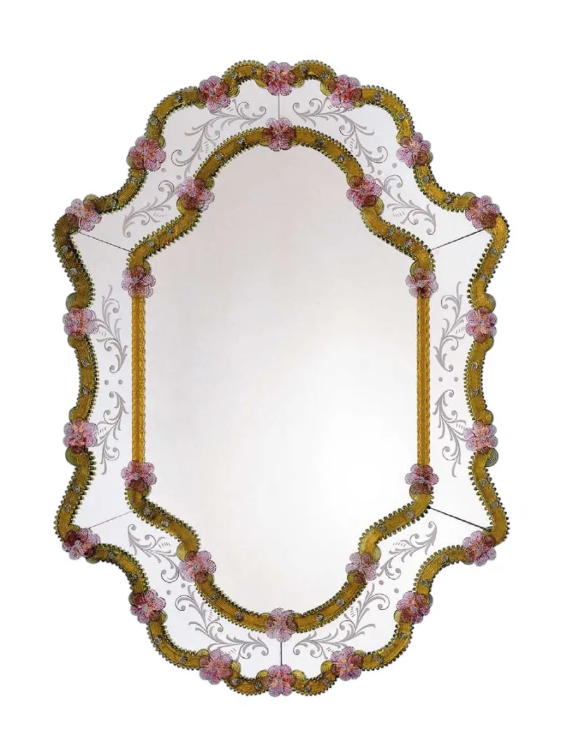 Miroir Mural en Verre Courbé Style Vénitien de Luxe avec Cadre Orné Doré et Décor Floral Rose Vue de face par Luxury Group International