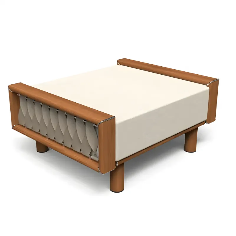 Ottomane d'extérieur en teck blanc de luxe avec coussin et accoudoirs en corde tressée pour salon au bord de la piscine d'hôtel Vue de face par Luxury Group International