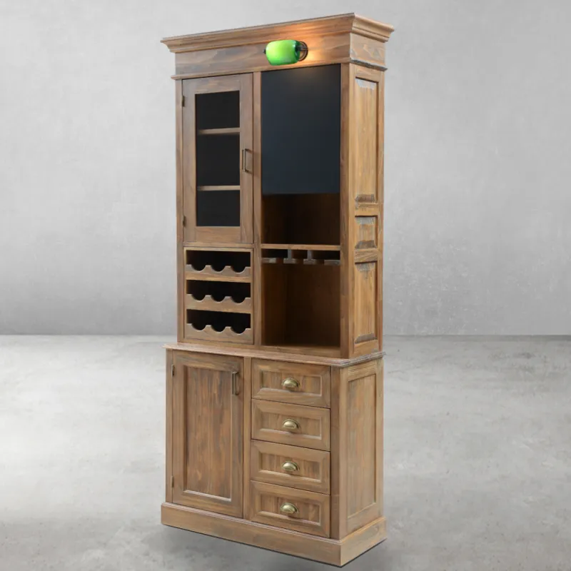 Armoire d'Exposition en Bois de Luxe avec Panneau Tableau Noir & Rangement à Vin - Armoire d'Étagère de Luxe Vue de face par Luxury Group International