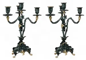 Paire de Chandeliers Baroques de Luxe à Quatre Lumières avec Bras en Volutes et Base Sculpturale par Luxury Group International