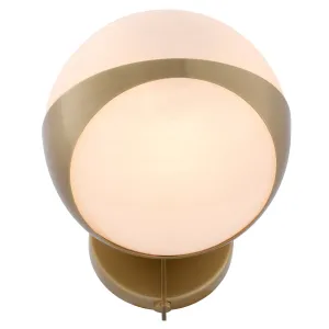 Luxus Messing Globus Wandleuchte mit Mattiertem Glasschirm von Luxury Group International