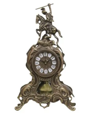 Reloj de Mesa de Bronce de Lujo Barroco con Jinete Montado y Péndulo Visible Vista frontal por Luxury Group International