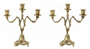Barocke Luxus-Dreiflammige Kerzenhalter aus Bronze im Paar mit Schlaufenförmigem Stiel & Ornamentierter Basis von Luxury Group International