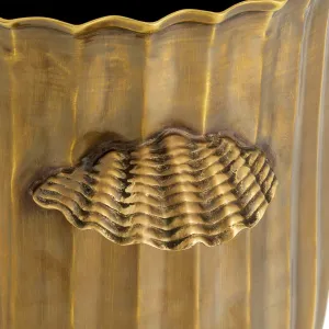 Seau à vin doré au design nervuré et aux poignées décoratives - Mobilier d'hôtel de luxe Vue détaillée par Luxury Group International