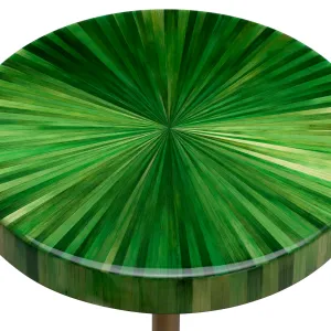 Mesita auxiliar verde con tablero redondo y base de metal dorado - Mobiliario para hoteles de lujo Vista detalle por Luxury Group International