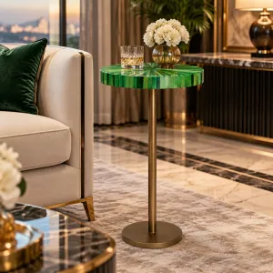 Mesita auxiliar verde con tablero redondo y base de metal dorado - Mobiliario para hoteles de lujo Vista lifestyle por Luxury Group International