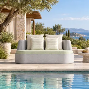 Canapé d'extérieur incurvé gris clair et vert menthe avec coussins – 178 cm - Mobilier de luxe pour hôtels Vue lifestyle par Luxury Group International