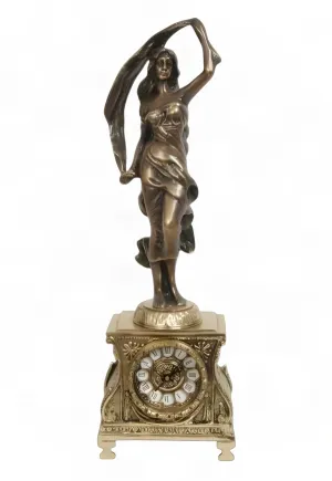 Orologio da Tavolo di Lusso in Bronzo Barocco con Donna che Tiene un Nastro Fluttuante di Luxury Group International