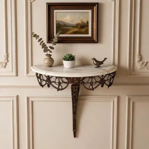 Luxus Barock Bronze Wandtisch mit Demi-Lune Marmorplatte – Luxus Konsolentisch Lifestyle-Ansicht von Luxury Group International