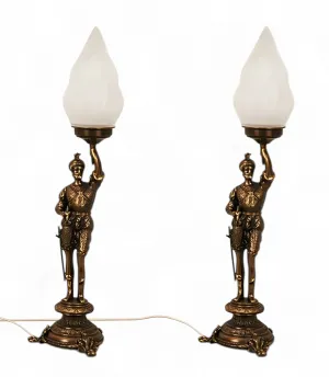 Luxus Barock Stehender Krieger Kerzenhalter Paar mit Flammenförmigen Glasschirmen - Kerzenhalter von Luxury Group International