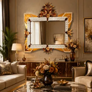 Miroir Mural Baroque de Luxe avec Couronne Florale Sculpturale Dorée et Cadre Gravé Géométrique Vue lifestyle par Luxury Group International