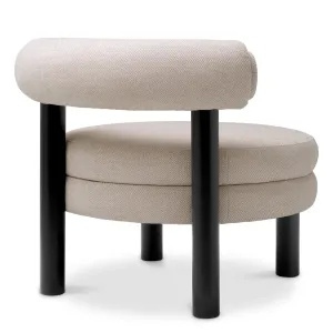 Sillón lounge tapizado de lujo beige con estructura de madera negra - Mobiliario de hotel de lujo Vista trasera por Luxury Group International