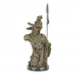 Sculpture de torse de guerrier indien en bronze de luxe Vue de face par Luxury Group International