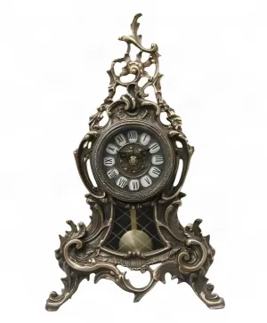 Reloj de Mesa de Bronce de Lujo con Marco de Arabescos Barrocos y Péndulo Decorativo por Luxury Group International