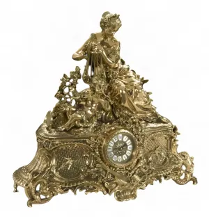 Orologio da Tavolo di Lusso in Bronzo con Donna Classica e Lira su Base Rococò Ornate con Finitura Dorata Vista frontale di Luxury Group International