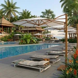 Parasol Octogonal à Mât Latéral et Bras Cantilever de Luxe pour Terrasses et Bords de Piscine Modernes Vue lifestyle par Luxury Group International