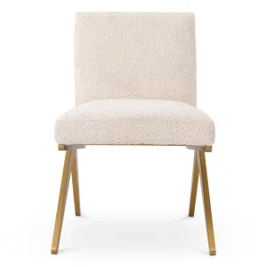 Chaise de Salle à Manger en Bouclé Crème de Luxe avec Structure Métallique Dorée - Mobilier d'Hôtel de Luxe Vue de face par Luxury Group International