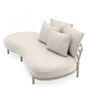 Luxuriöses cremefarbenes Daybed-Sofa mit geschwungener Form und gepolstertem Rückenlehne – Luxus-Hotelmöbel Seitenansicht von Luxury Group International