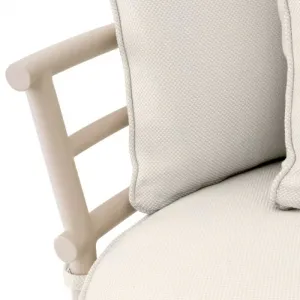 Luxus Cremefarbenes Garten-Sofa mit geschwungenem Design und gepolstertem Daybed – Luxus Hotelmöbel Detailansicht von Luxury Group International