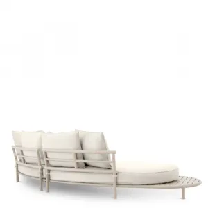 Luxus Cremefarbenes Geschwungenes Outdoor-Sofa mit Verlängerter Lounge-Plattform – Luxus Hotelmöbel Rückansicht von Luxury Group International
