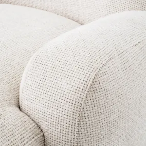 Chaise Lounge de Lujo Tapizado en Crema con Patas Negras - Mobiliario de Hotel de Lujo Vista detalle por Luxury Group International
