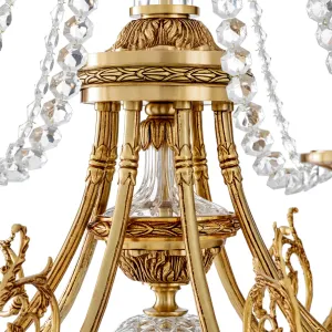 Lampadario di Lusso a Candele di Cristallo – Elegante Lampadario a Sospensione Dorato per Interni Raffinati Vista dettaglio di Luxury Group International