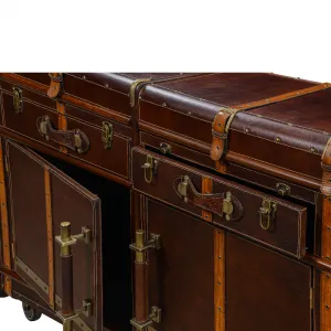 Luxus Designer Leder-Sideboard mit Messing-Koffer-Details – Doppel-Schubladen & Aufbewahrungspanels Detailansicht von Luxury Group International