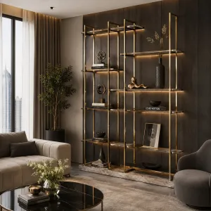 Estantería Abierta de Diseño de Lujo con Estructura Metálica Geométrica Chapada en Latón - Estantería de Lujo Vista lifestyle por Luxury Group International
